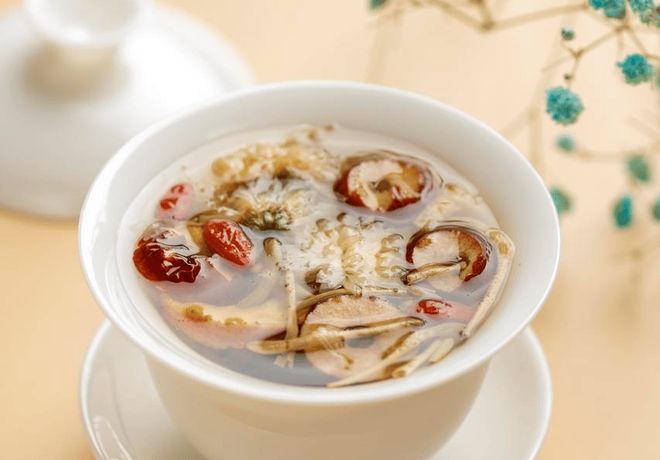 吃3样、防3样、忌”调整饮食安稳入秋pg电子模拟器试玩明日出伏牢记 “(图3)