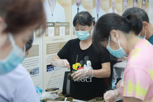家医家庭医生口腔带您粽享健康好牙美pg电子中国网站端午粽情暖人心间中(图1)